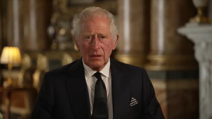 king-charles-wants-to-strip-prince-harry-meghan-markle-of-their-royal-titles-royal-commentator-claims-monarch-cant-keep-forgiving-duke-duchess-of-sussex 
