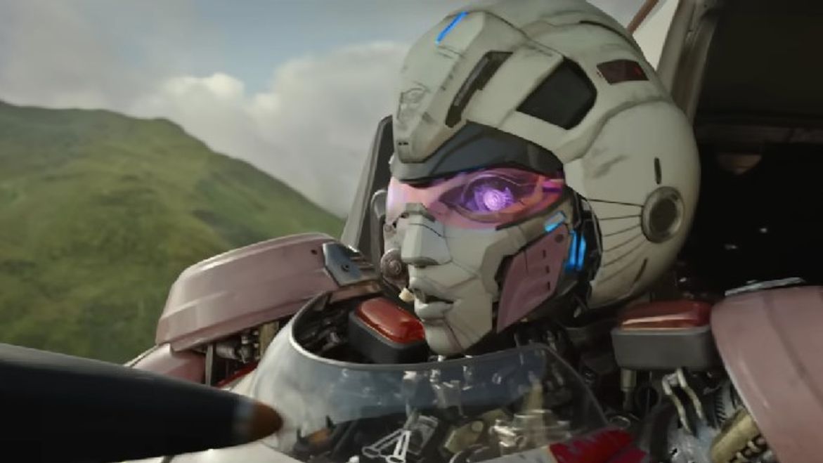 Arcee in Transformers: Rise of the Beasts