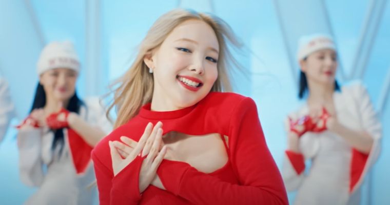 twice-nayeon-confesses-she-felt-pressured-after-becoming-1st-member-to-mark-solo-debut
