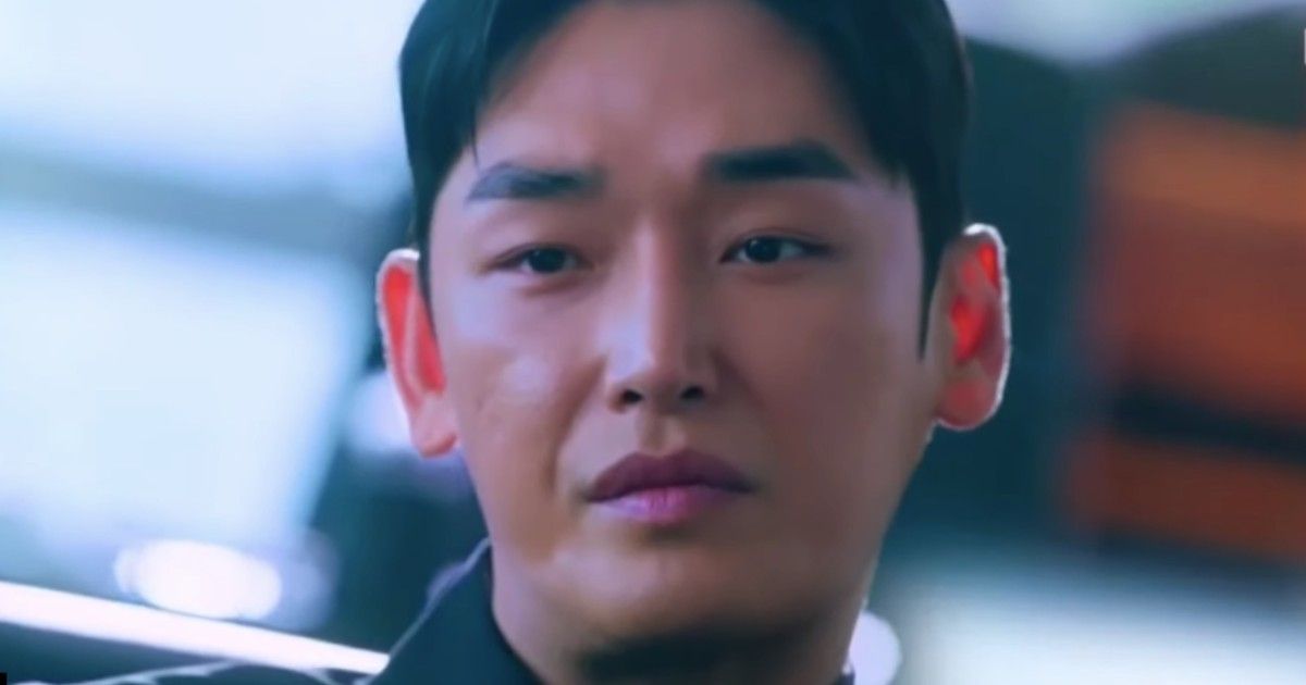 Kang Shin-hyo as Seo Jong-wook in Perfect Marriage Revenge