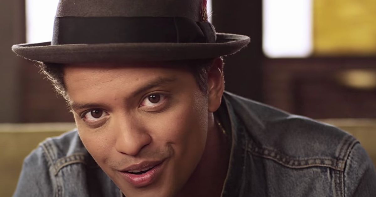 bruno-mars-net-worth-from-an-unknown-impersonator-to-one-of-the-most-influential-entertainers