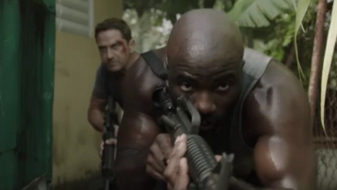 Gerard Butler as Brodie Torrance, Mike Colter as Louis Gaspare in Plane

