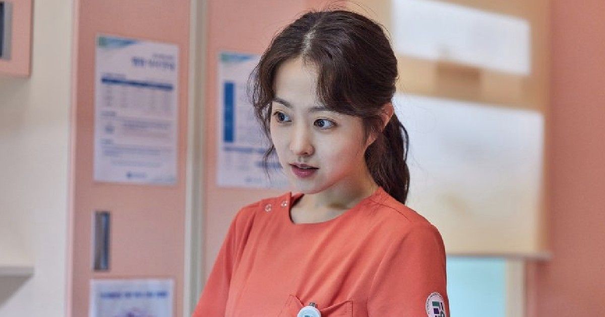 Park Bo-young as Jung Da-eun in Daily Dose of Sunshine