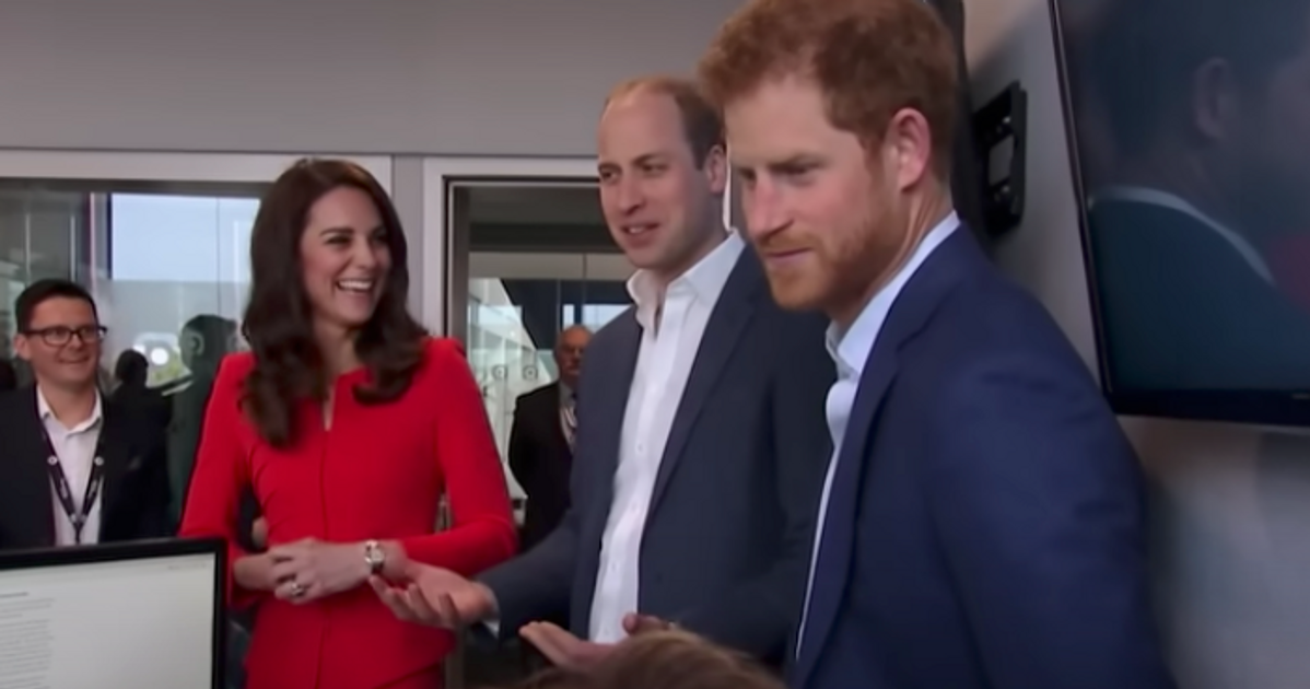 prince-harry-jealous-of-prince-william-kate-middletons-luxurious-apartment-meghan-markles-husband-admits-being-embarrassed-by-ikea-lamps-second-hand-sofa-in-nottingham-cottage