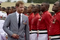prince-harry-shock-grumpy-duke-of-sussex-stares-daggers-at-the-press-during-fiji-royal-tour