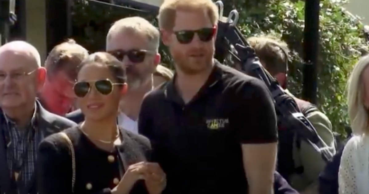 meghan-markle-prince-harry-shock-sussexes-booed-when-they-arrived-at-st-paul-after-enormous-snub-to-queen-elizabeth