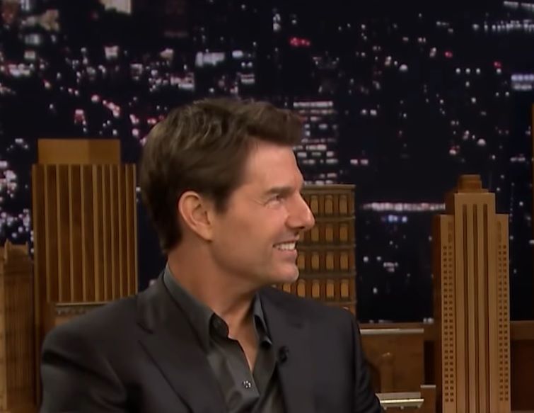 tom-cruise-shock-katie-holmes-ex-husband-has-a-crush-on-angelina-jolie-mission-impossible-actor-thinks-theyre-a-perfect-match