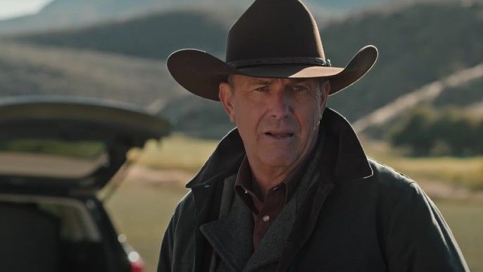 Yellowstone Season 4 Kevin Costner as John Dutton standing on the road wearing cowboy hat