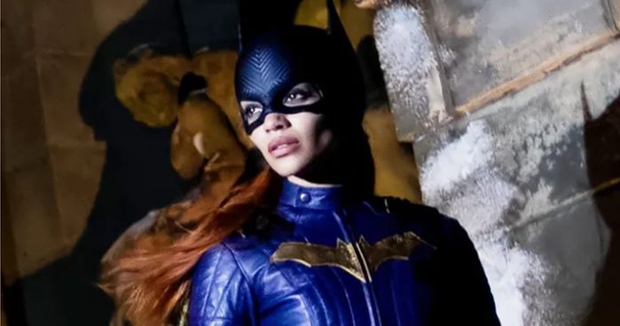 Canceled Movie Batgirl Releases New Behind-The-Scenes Image