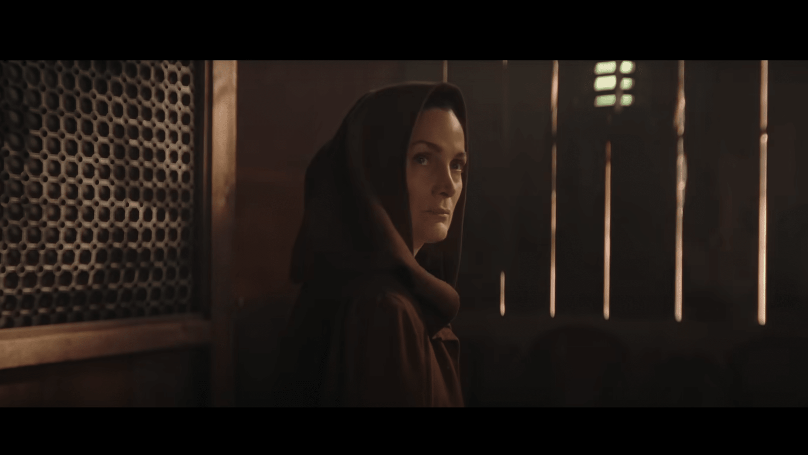 Carrie-Ann Moss playing Indora, a Jedi from The Acolyte