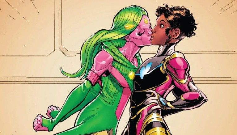 Ironheart gets a kiss from Viv Vision