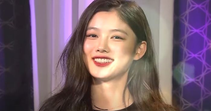  kim-yoo-jung-new-kdrama-20th-century-girl-actress-in-talks-to-star-in-new-fantasy-rom-com-with-song-kang