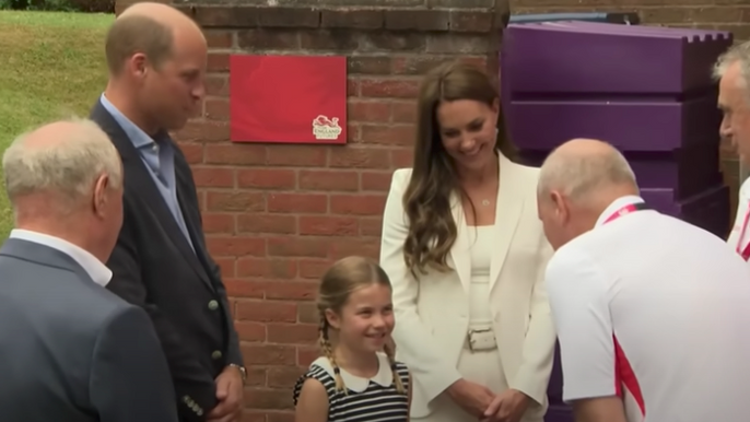 prince-william-kate-middleton-already-preparing-princess-charlotte-as-spare-prince-harrys-niece-unlikely-to-end-up-like-him-expert-claims