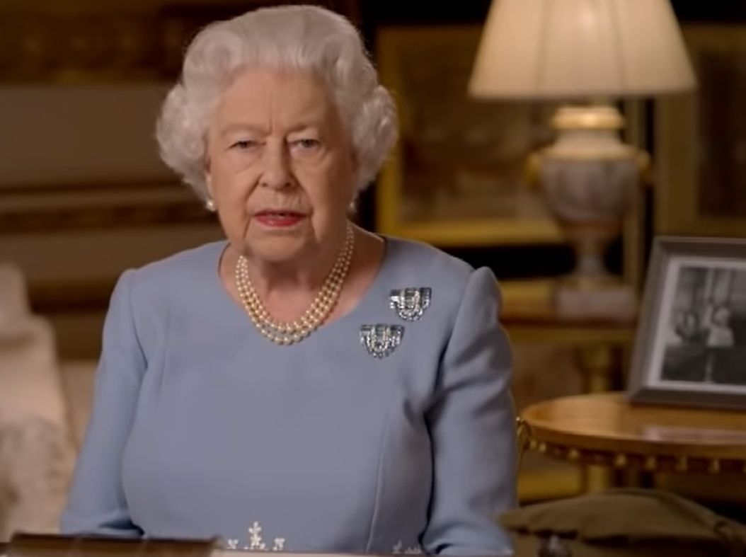 queen-elizabeth-shock-monarch-wouldve-reportedly-understood-if-prince-harry-meghan-markle-wanted-to-take-a-break-from-royal-life-not-quit-royal-expert-claims