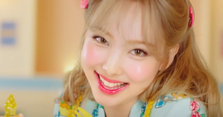 twice-nayeon-confesses-she-felt-pressured-after-becoming-1st-member-to-mark-solo-debut
