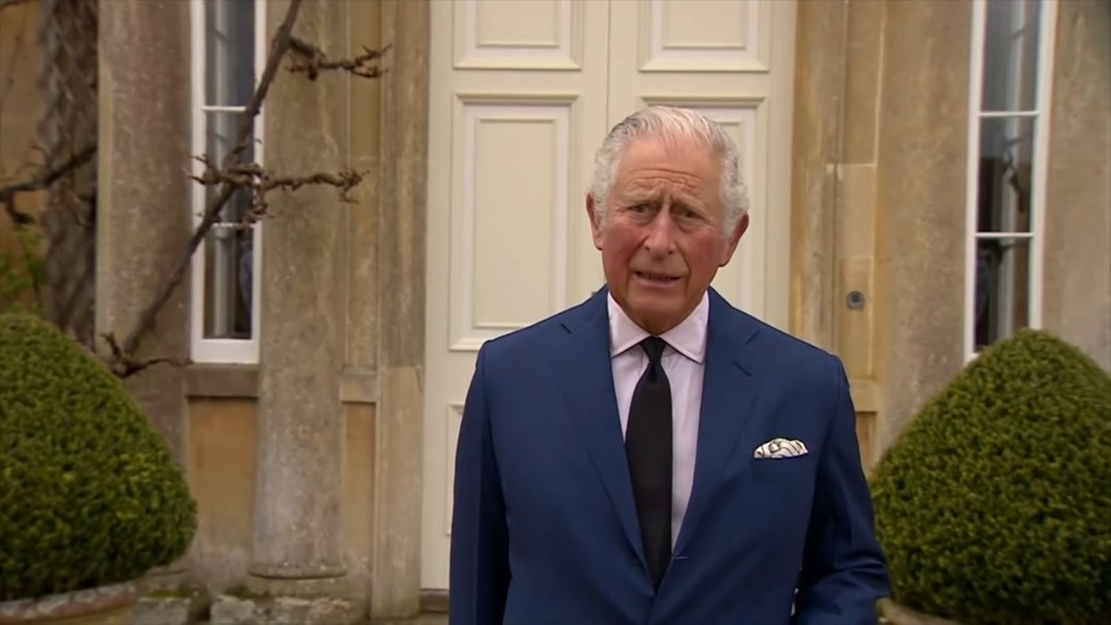 prince-charles-shock-camilla-parker-bowles-husband-allegedly-iced-prince-harry-after-duke-refused-to-share-details-of-his-memoir-with-his-father-royal-expert-claims