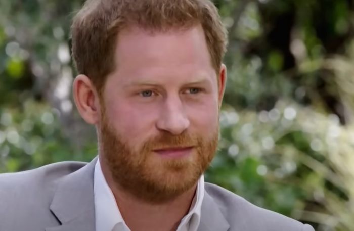 prince-harry-megahan-markle-received-an-unexpected-phone-call-while-celebrating-halloween-sussexes-relationship-reportedly-outed-day-after-the-festivities

