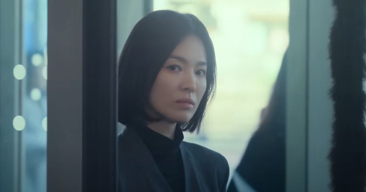 the-glory-episode-12-recap-song-hye-kyo-suffers-again-after-her-mother-repeats-the-same-mistake-she-did-18-years-ago