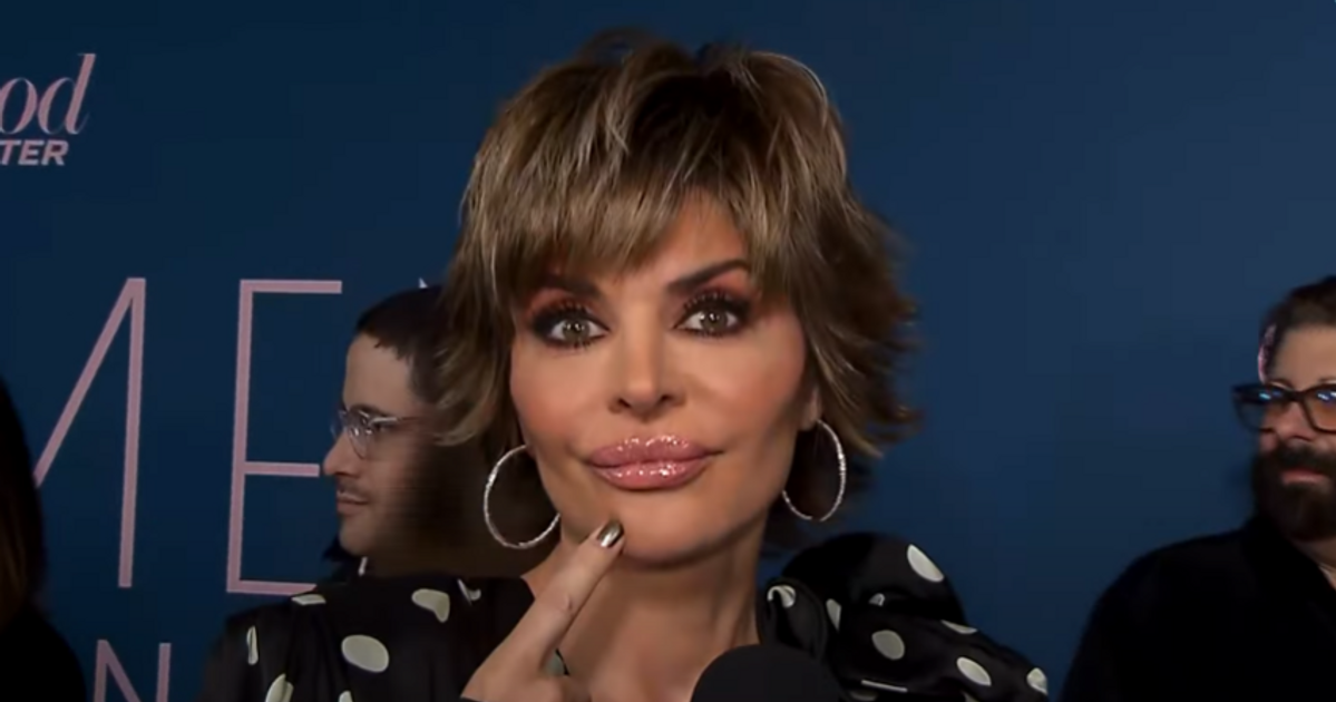 lisa-rinna-net-worth-checkout-the-real-housewives-of-beverly-hills-stars-many-careers