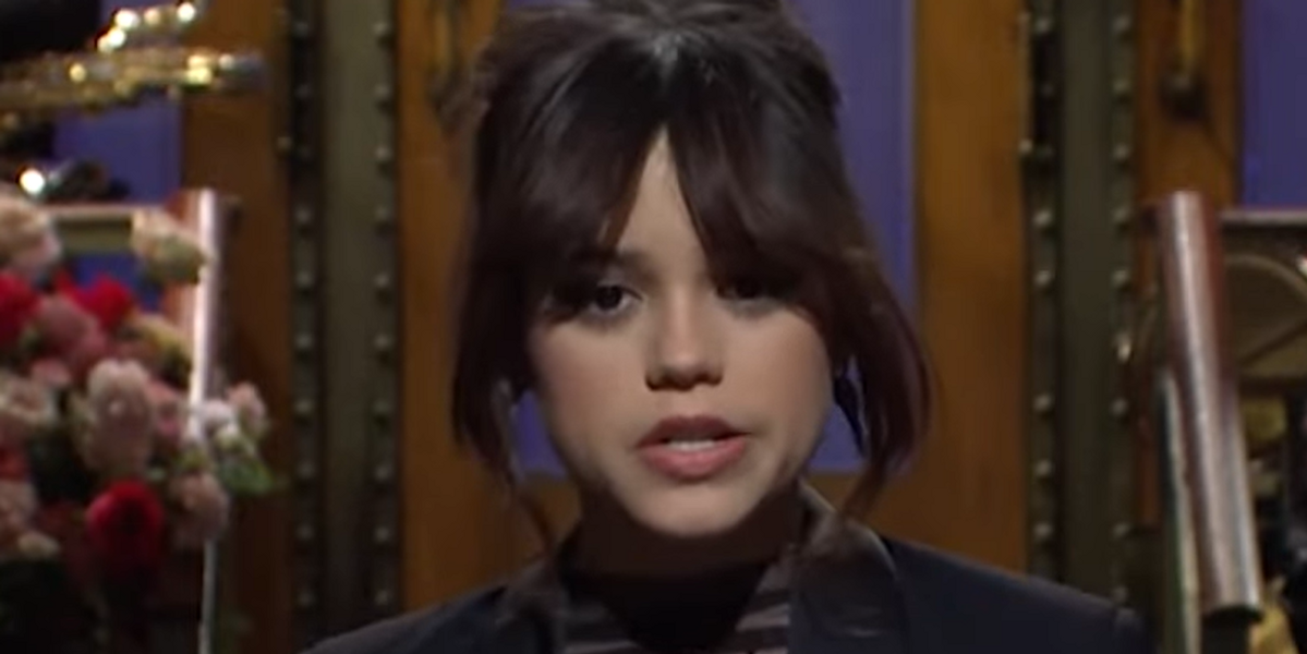 jenna-ortega-debuts-on-snl-says-fuss-over-her-wednesday-dance-was-disorienting-reveals-she-has-not-rewatched-the-particular-scene