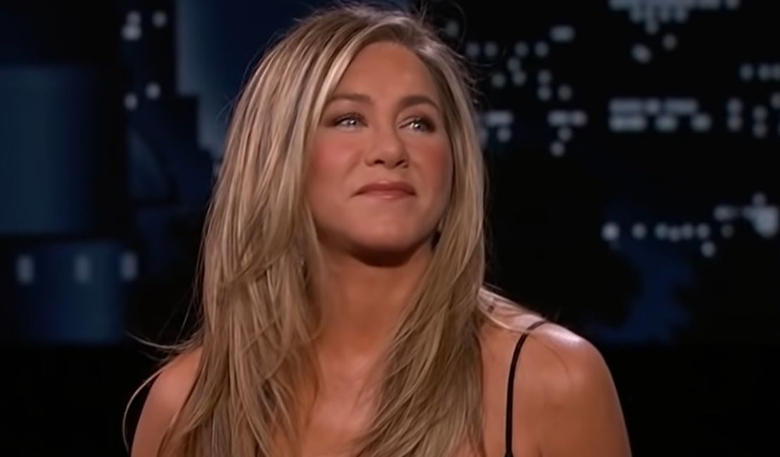 Jennifer Aniston Shock: Friends Star Invited Brad Pitt To Celebrate New ...