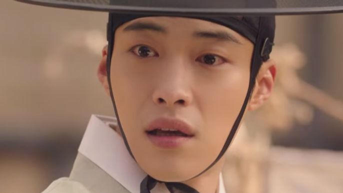 joseon-attorney-episode-1-spoilers-wjsn-bona-gets-trapped-in-a-complicated-relationship-with-woo-do-hwan-and-cha-hak-yeon