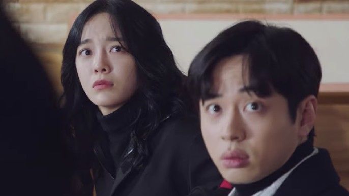 Seo Byeok-jun as Park Do-hwi, Kim Se-jeong as Do Ha-na in The Uncanny Counter Season 2