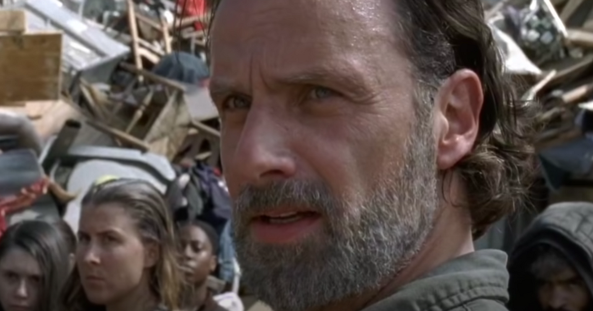 the-walking-dead-ep-reveals-how-the-planned-rick-grimes-trilogy-turns-into-a-spinoff-series