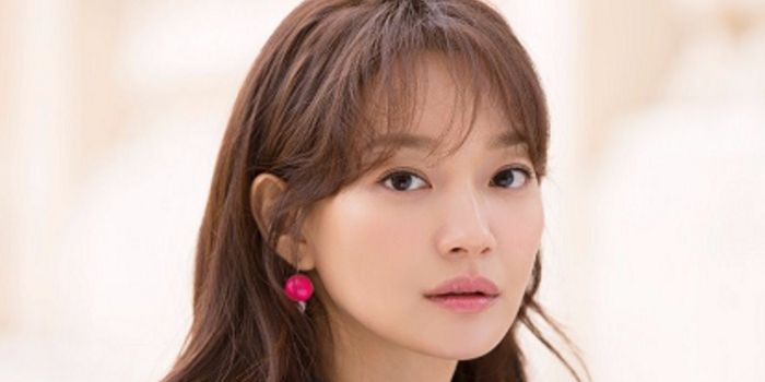 Shin Min-ah as Yoon Hye-jin in Hometown Cha-Cha-Cha