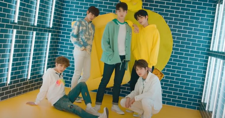 txt-makes-history-at-nme-awards-2022-after-winning-hero-of-the-year