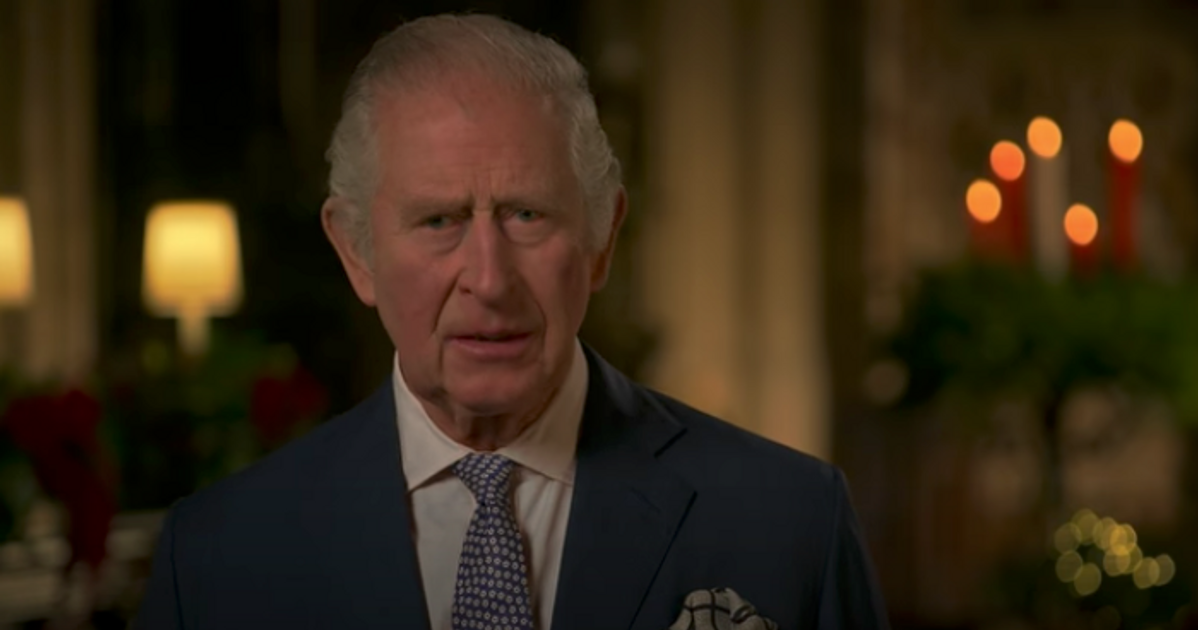 king-charles-shock-prince-williams-father-warned-not-to-draw-more-attention-to-prince-harrys-spare-ahead-of-his-coronation-royals-should-do-what-is-needed-for-reconciliation-expert-suggests