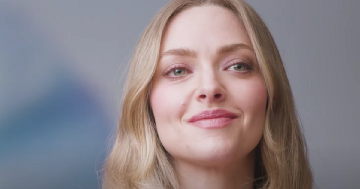amanda-seyfried-net-worth-how-successful-does-the-mamma-mia-star-become