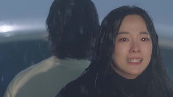 Jo Byeong-kyu as So Mun, Kim Se-jeong as Do Ha-na in The Uncanny Counter Season 2
