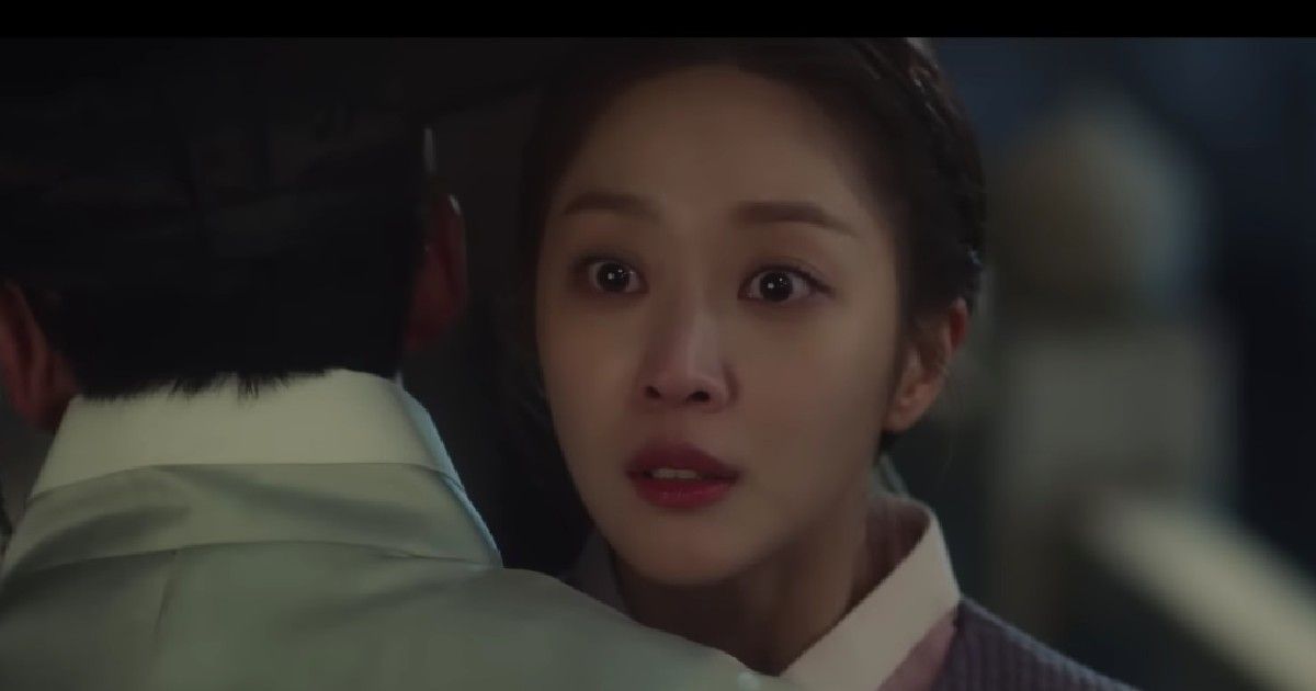 Jo Bo-ah as Lee Hong-jo in Destined With You