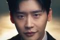 big-mouth-episode-2-recap-lee-jong-suk-tries-to-escape-the-prison-girls-generation-yoona-finds-ways-to-prove-her-husbands-innocence