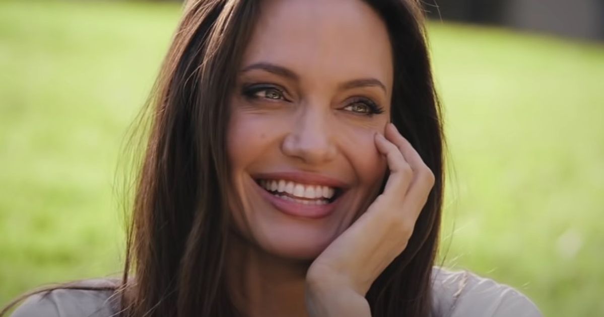 angelina-jolie-skincare-eternals-star-has-the-simplest-easy-to-follow-beauty-regimen