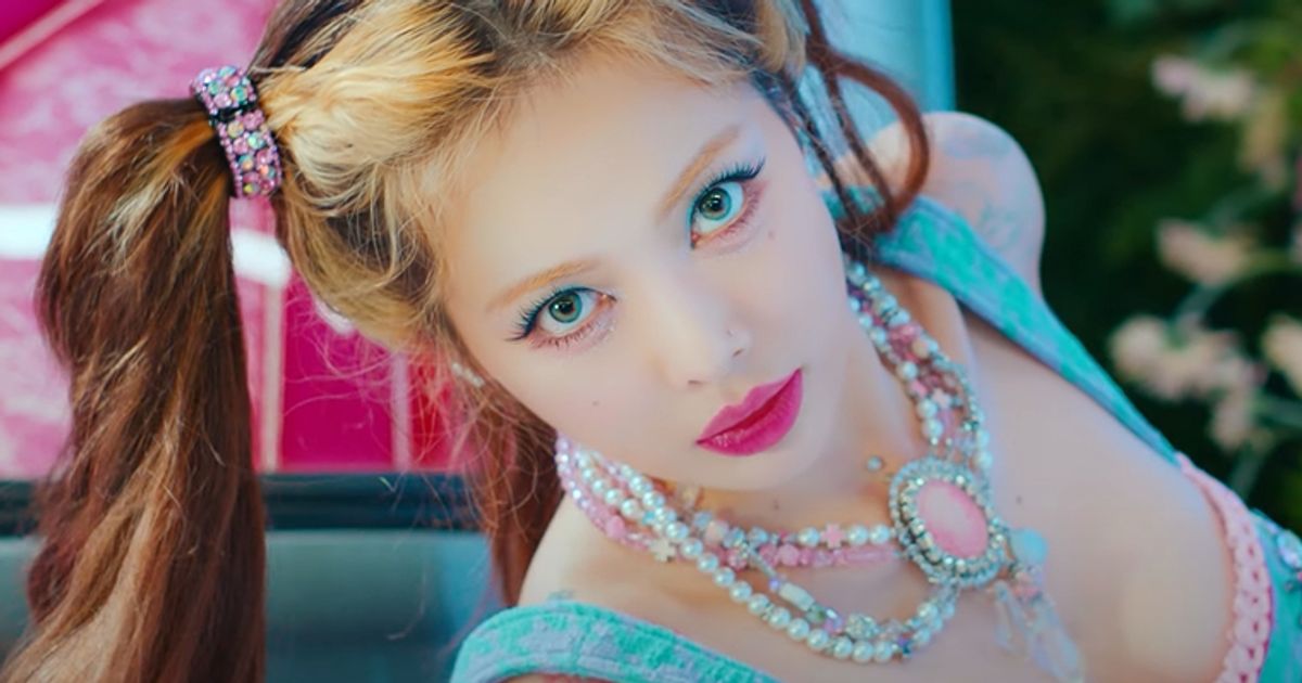 hyuna-says-she-needs-to-reconsider-marrying-dawn-after-hearing-marriage-stories