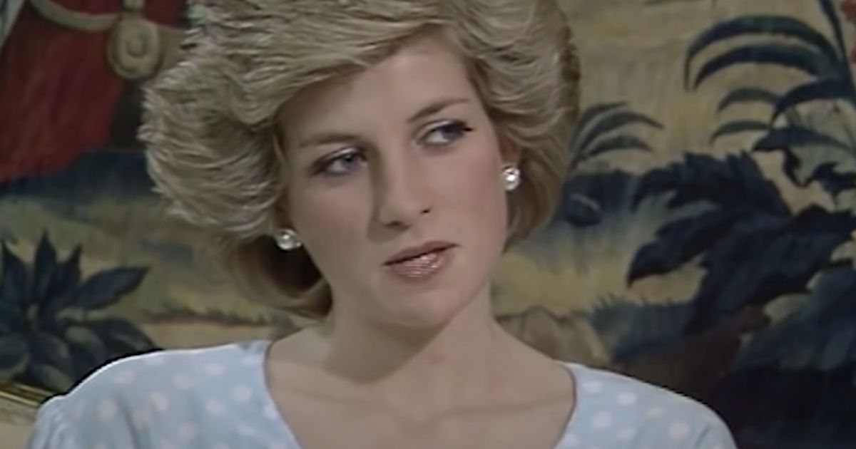 princess-diana-heartbreak-princess-of-wales-wanted-to-be-with-prince-charles-even-after-they-were-forced-to-divorce-royal-expert-claims