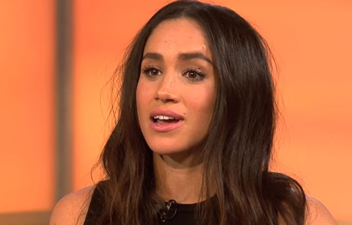 meghan-markle-banned-from-being-photographed-in-her-suits-wedding-dress-duchess-of-sussex-reportedly-changed-after-the-palace-became-involved-with-her-tv-show