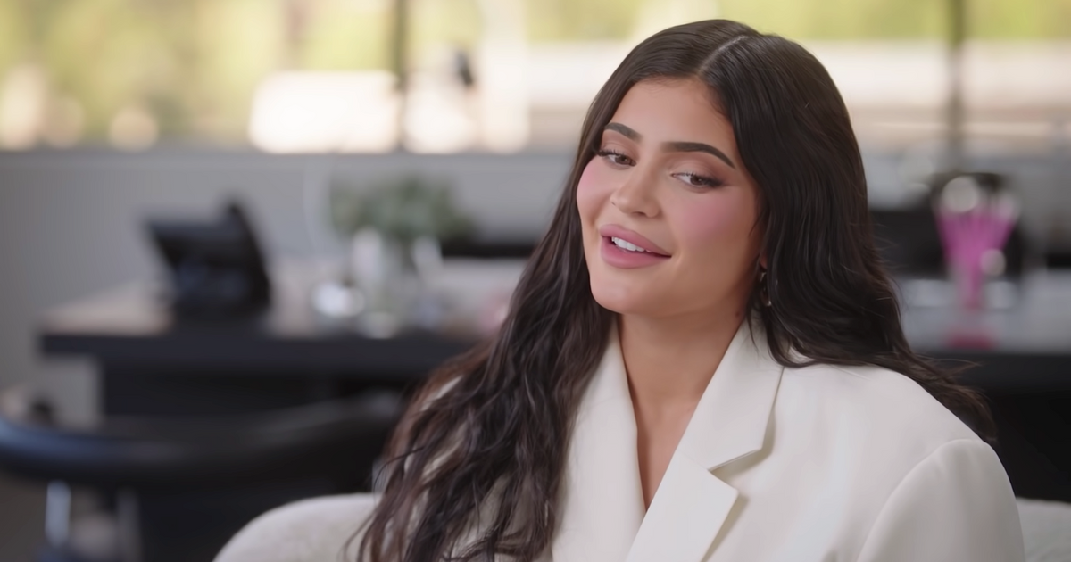 kylie-jenner-shock-kuwtk-star-and-travis-scott-splitting-soon-beauty-mogul-reportedly-insecure-and-extra-paranoid-that-sicko-mode-rapper-is-cheating