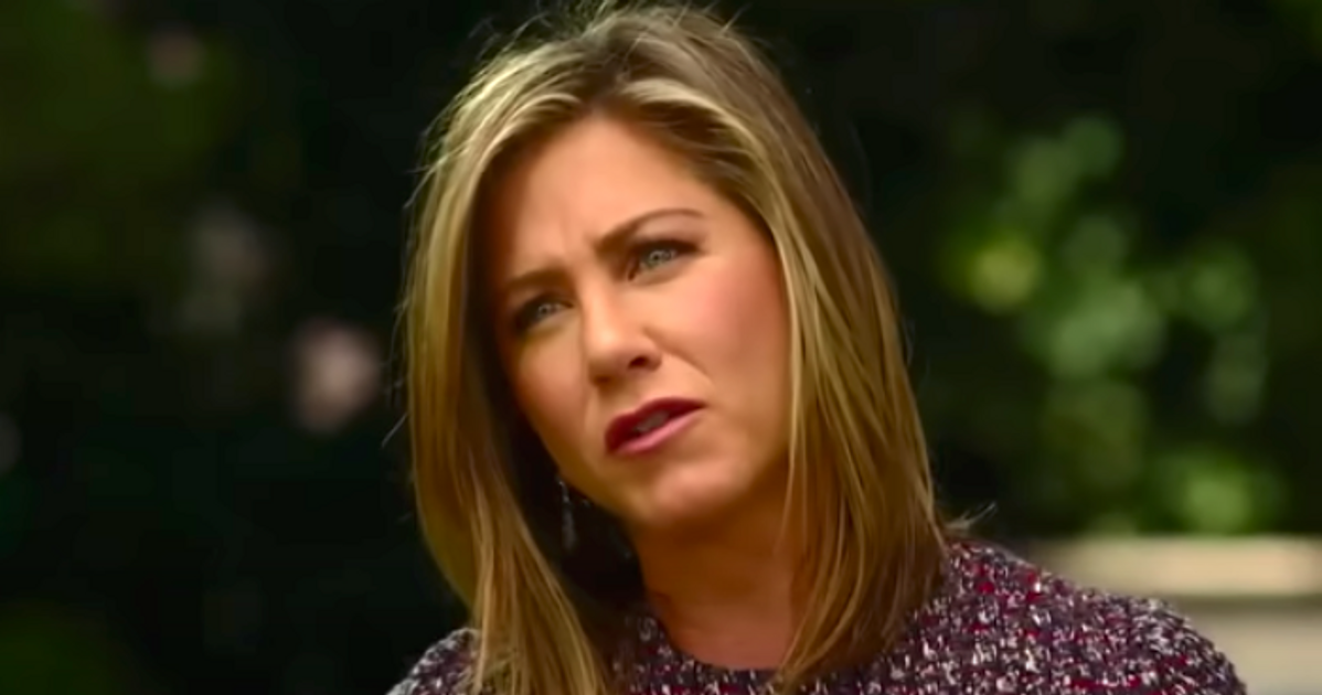 jennifer-aniston-bothered-about-people-judging-her-for-not-having-kids-brad-pitts-ex-wife-reportedly-wants-to-set-the-record-straight