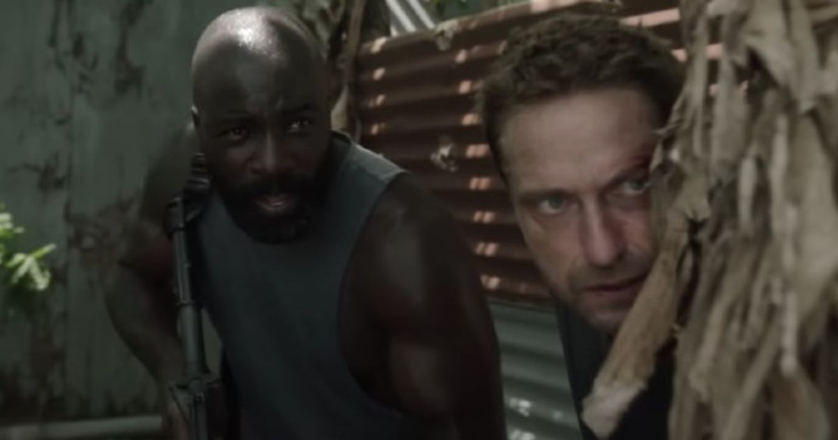Gerard Butler as Brodie Torrance, Mike Colter as Louis Gaspare in Plane