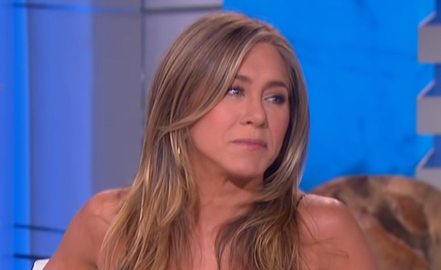 Jennifer Aniston Shock: Brad Pitt’s Ex-wife Allegedly Interested In ...