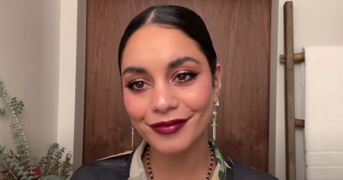 vanessa-hudgens-net-worth-how-rich-does-the-high-school-musical-alum-has-become