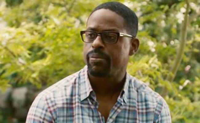 Sterling K. Brown plays Randall Pearson in This Is Us. 