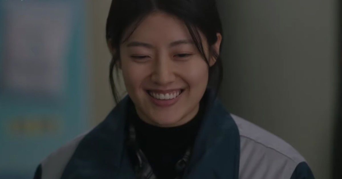 Nam Ji-hyun plays Choi Soo-young in High Cookie
