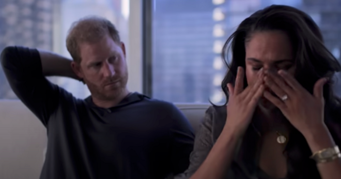meghan-markle-prince-harry-faking-press-sussexes-slammed-for-using-stock-photos-on-netflix-trailer