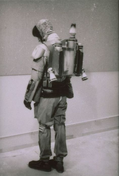 A Rare Gallery of Boba Fett's Suit from the 