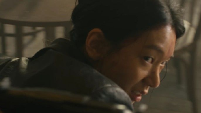 Lee Ho-jung as Eon Nyeon-i in Song of the Bandits