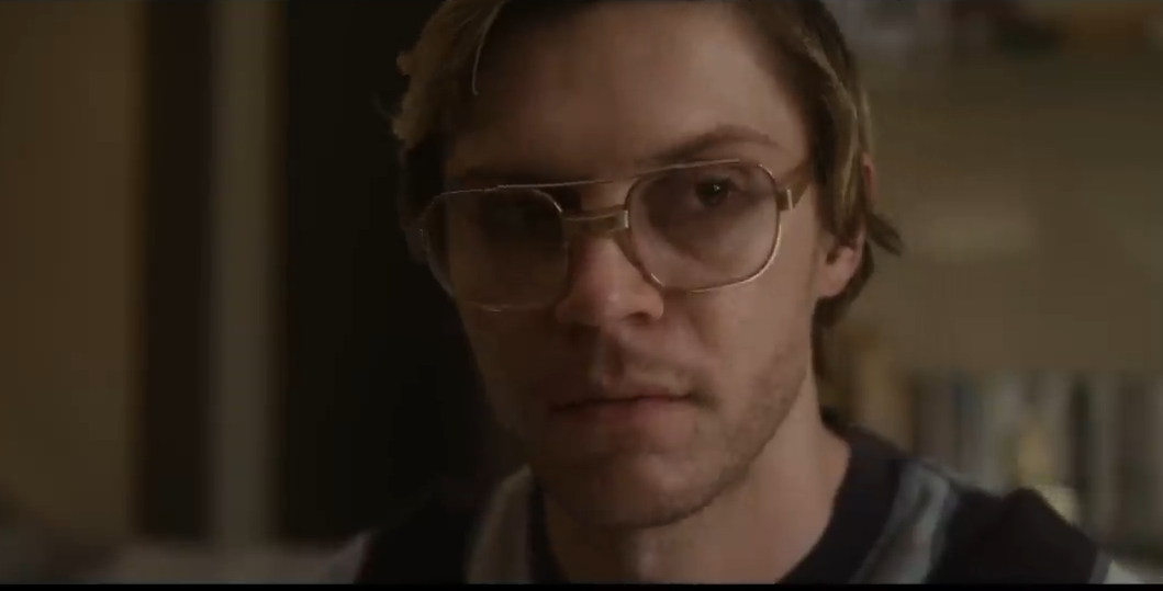 Monster: The Jeffrey Dahmer Story Release Date, Cast & Update: See Evan ...